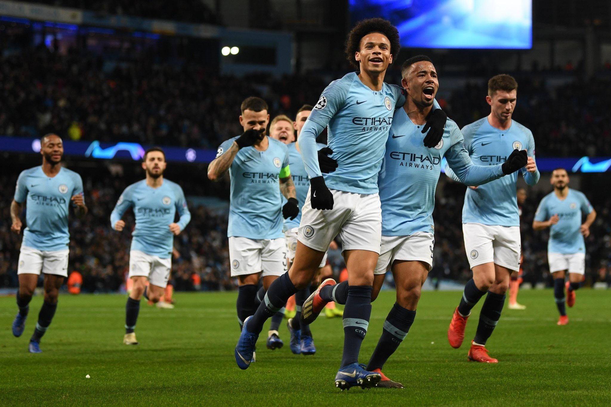 还包括与队 还包括与队